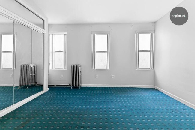 Building Photo - 125 West 227th Street