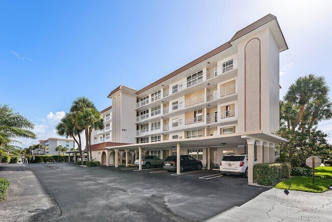 Foto del edificio - 931 Gardenia Dr