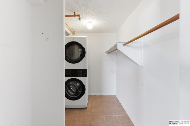 Foto del edificio - 105 N 31st Ave
