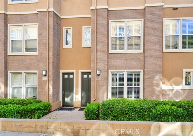 Primary Photo - 1128 Armstrong Dr