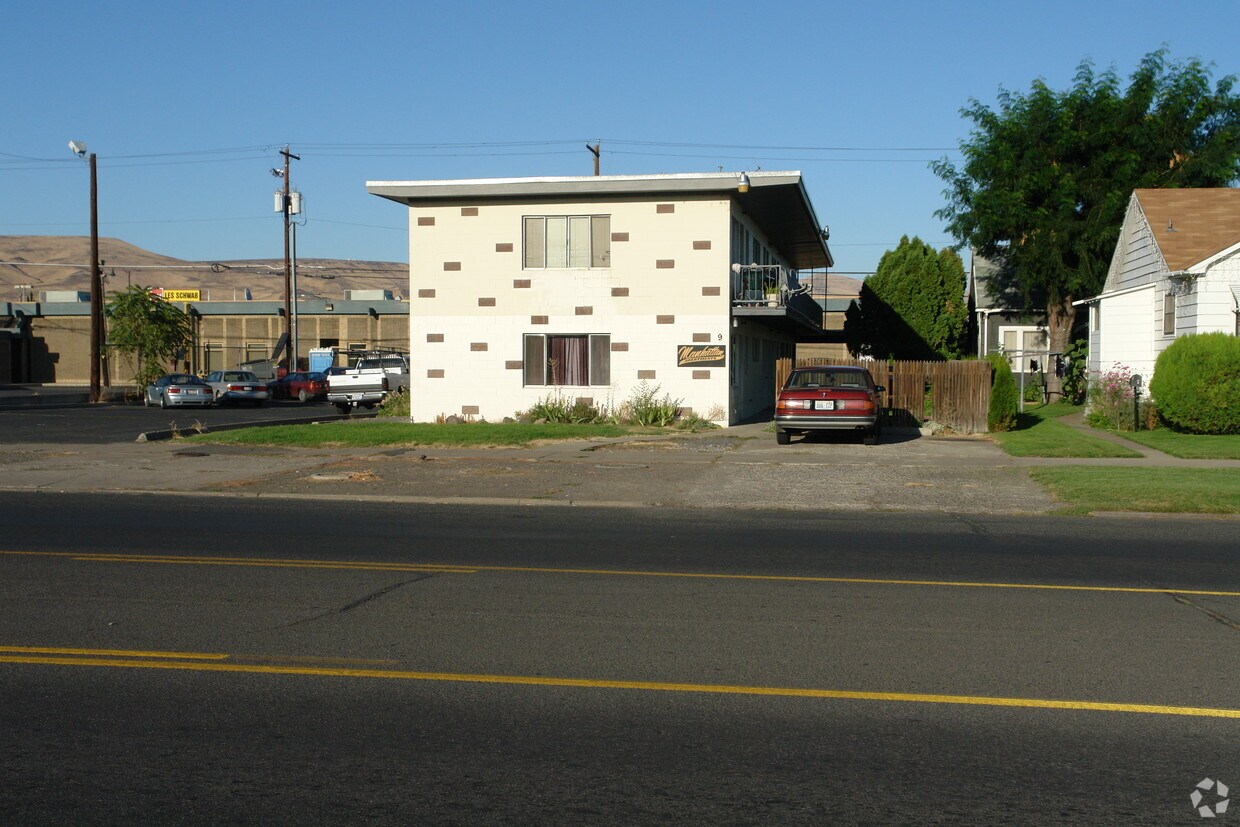 Building Photo - 9 S 6th St