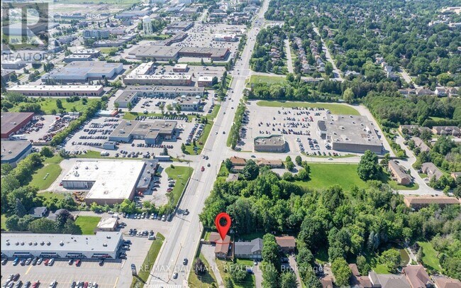 Photo du bâtiment - 1060 Elgin St