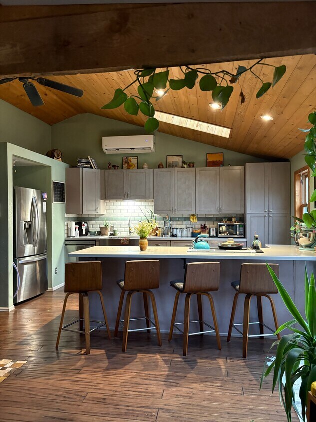 Foto principal - 7962 Gray Fox Dr