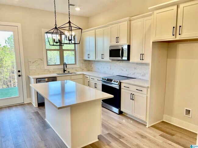 Building Photo - 4818 Silas Avenue