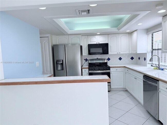 Foto del edificio - 10532 SW 112th Ave