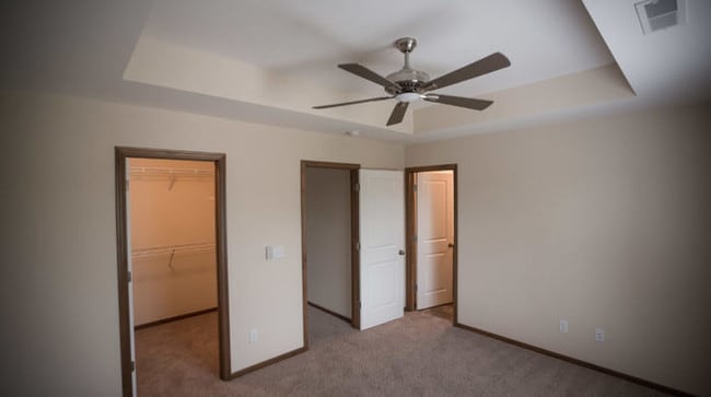 Building Photo - Reduced Rate! Flexible Move-In!