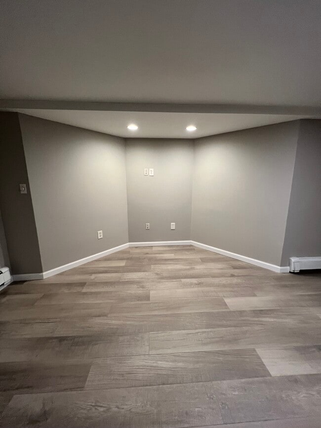 29 Willow St Unit 29 Willow Street, Selden, NY 11784 Apartments in