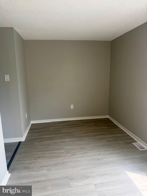 Building Photo - 810 Wide Oak Ct