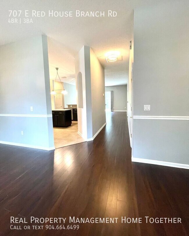 Building Photo - North Florida Living - Close to Beach, Exp...