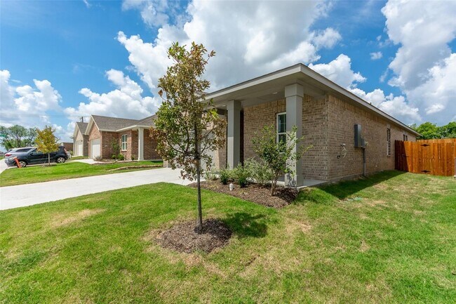Foto del edificio - 8209 Bufflehead Drive