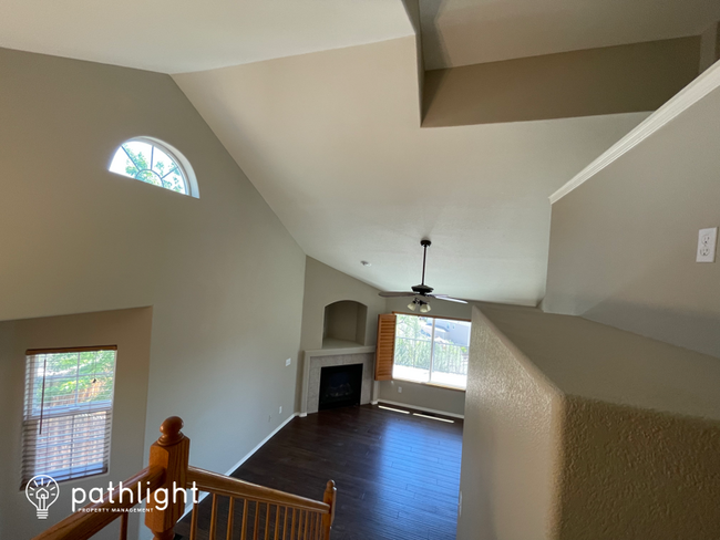 Building Photo - 1228 White Stone Way