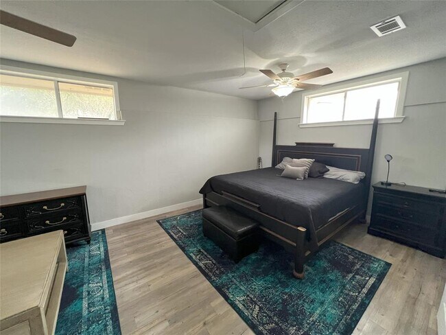 Foto del edificio - 128 Skyview Terrace