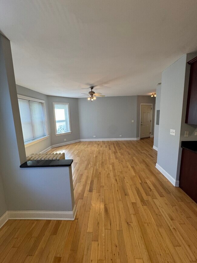 Foto del edificio - 2900 N Kolmar Ave