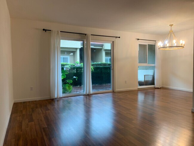 Foto del edificio - 2 Bedroom 1 Bathroom available in San Jose