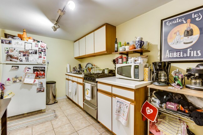 Foto del edificio - 1509 W Addison St