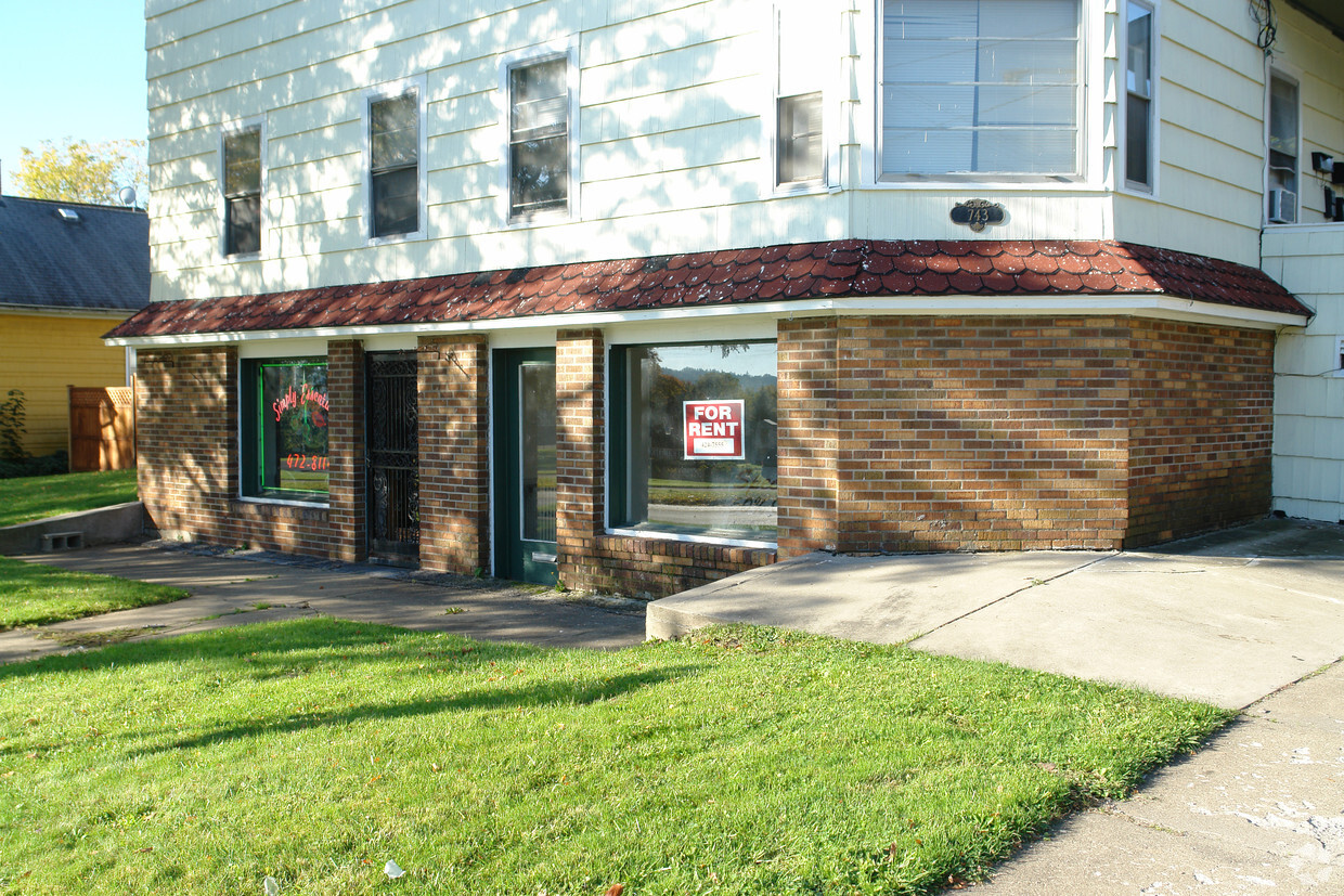 Building Photo - Teall Apartments