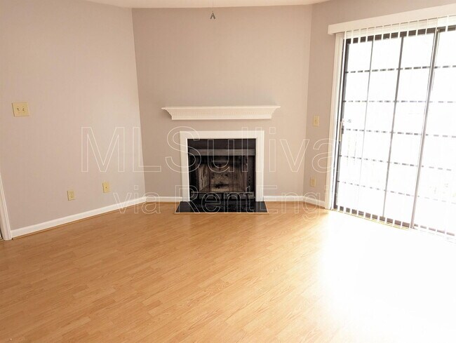 Building Photo - 3700 Chimney Ridge Pl
