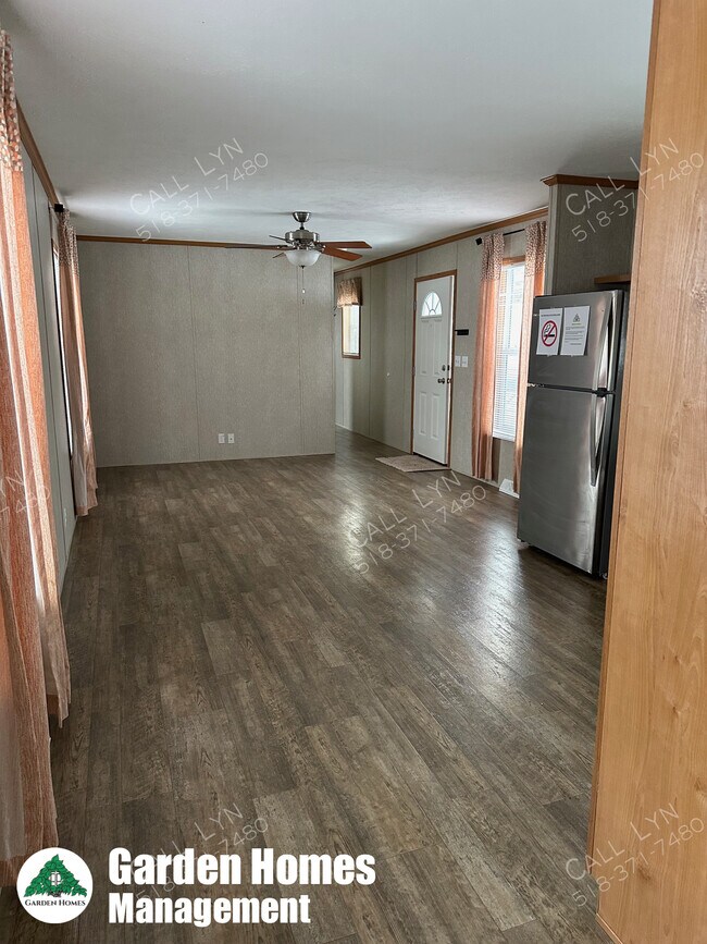 Building Photo - 6 Fern Ln