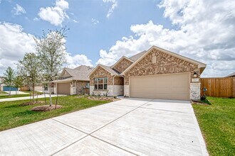 Building Photo - 2611 Westward Hl Dr
