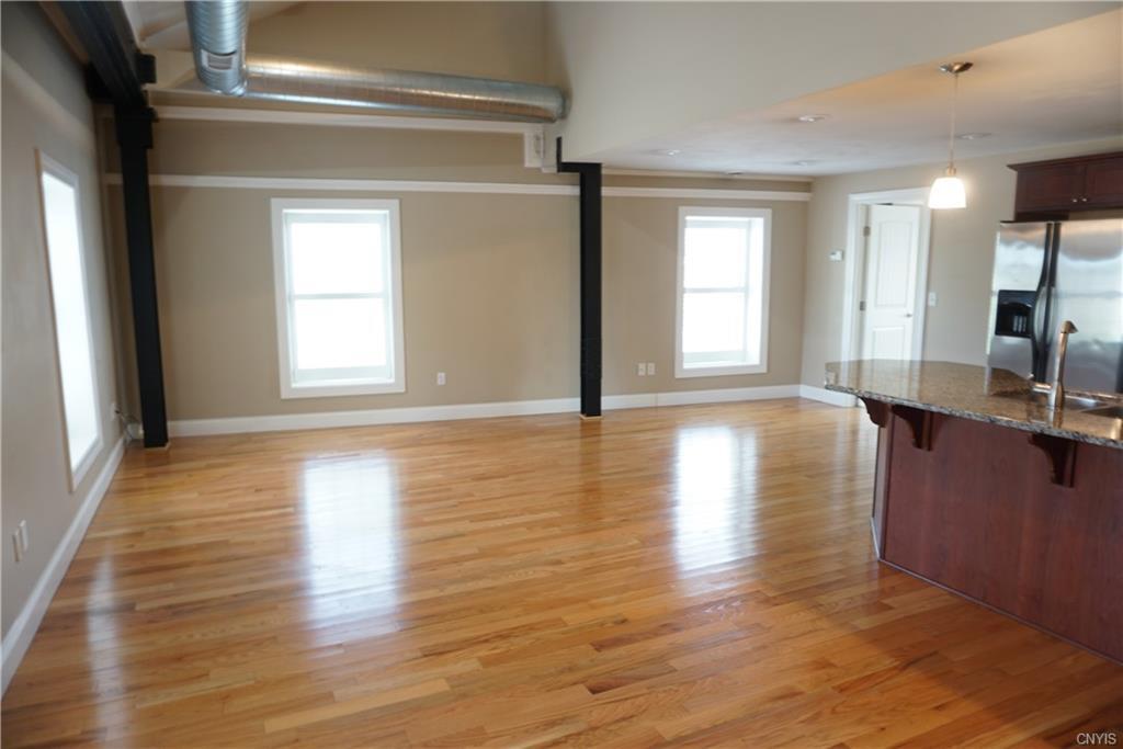 100 Limestone Plaza, Fayetteville, NY 13066 Room for Rent in