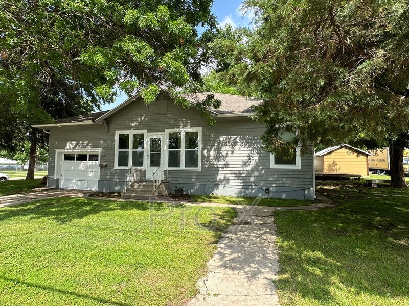 Primary Photo - 1201 S Joplin St