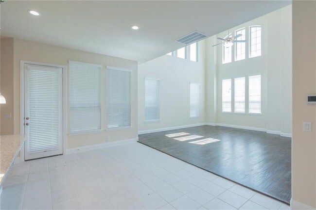 Foto del edificio - 3708 Cliffstone Way