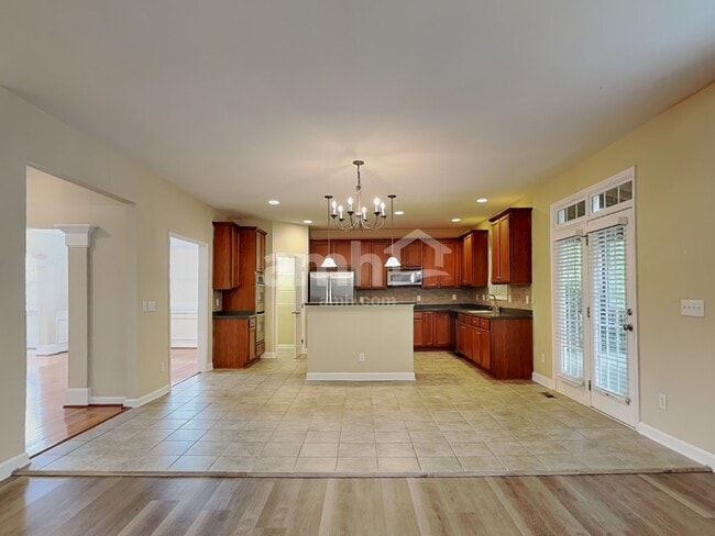 Foto del edificio - 9413 Philbeck Ln