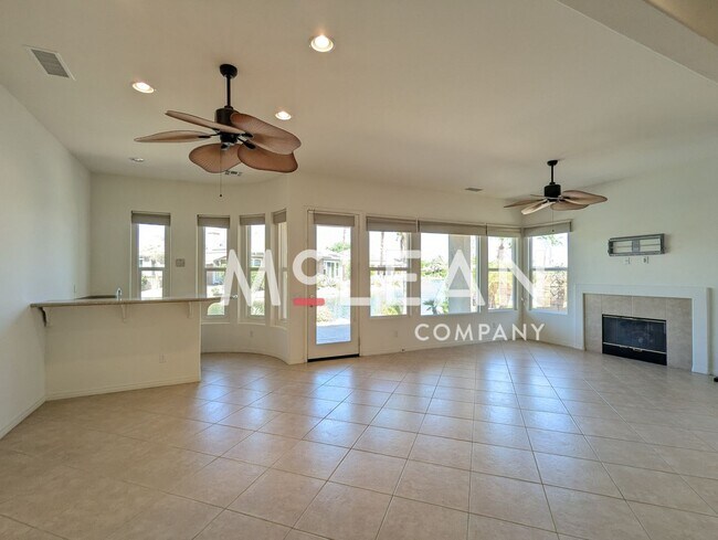 Foto del edificio - Mission Shores Three Bedroom Rancho Mirage