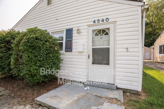 Building Photo - 4340 Merrydale St