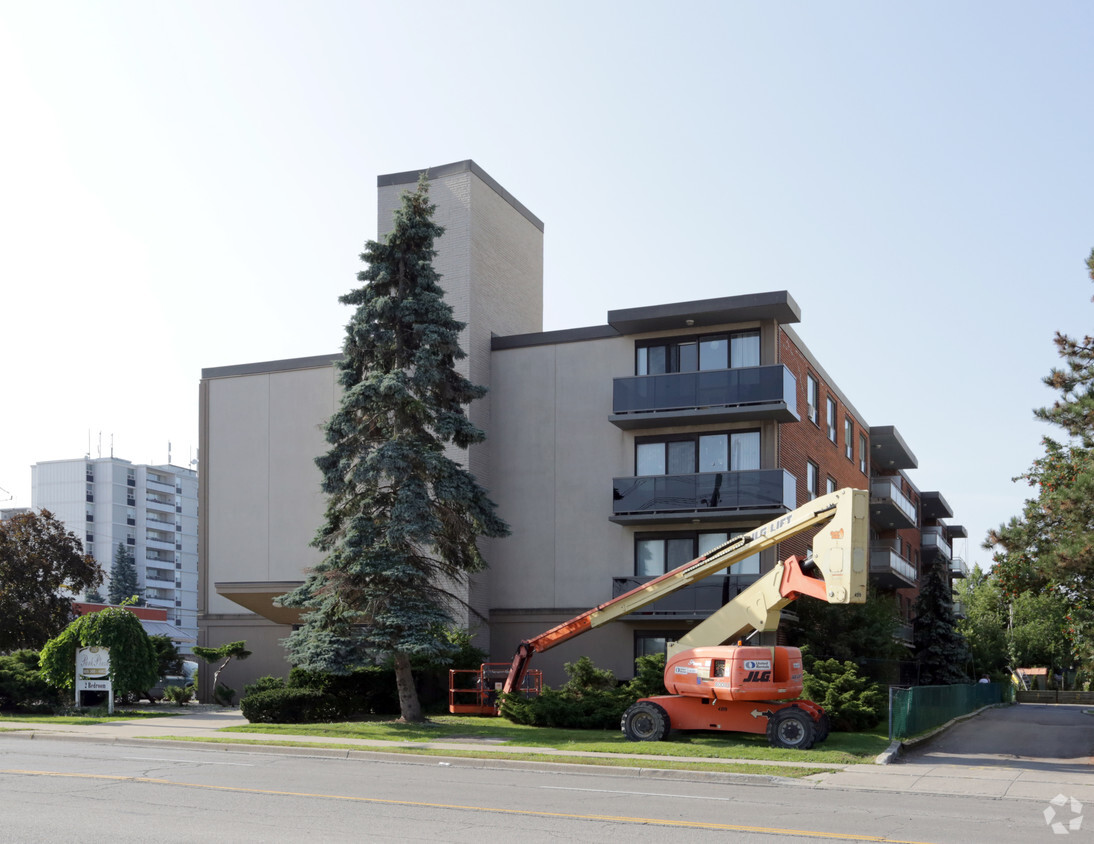 Photo du bâtiment - Park Plaza