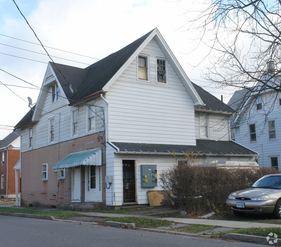 Foto del edificio - 739 Poplar St