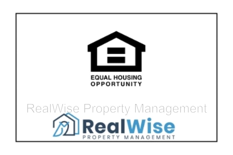 Building Photo - 725 NE Negus Pl