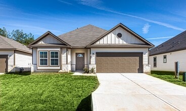 Building Photo - 2312 Cedar Pl Dr