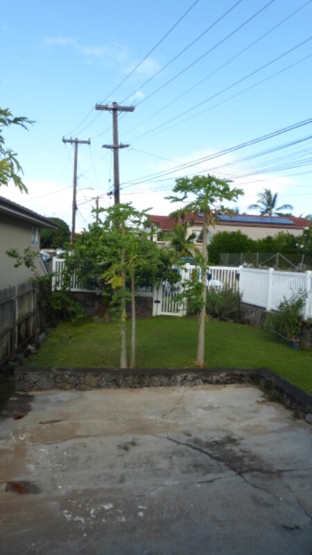 Building Photo - 4052 Keanu St