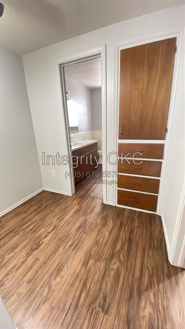 Foto del edificio - 2612 Elwood Dr
