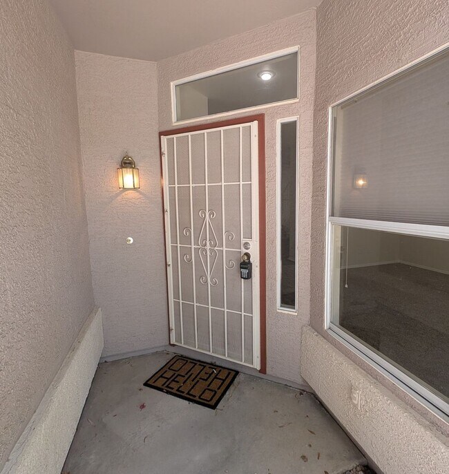 Foto del edificio - 3 Bedroom Townhome at Townes at Southpark ...