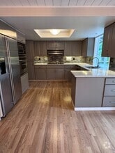 Building Photo - 16540 S Archer Dr