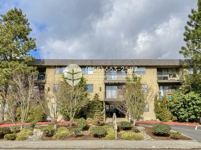 Building Photo - 750 N 143rd St