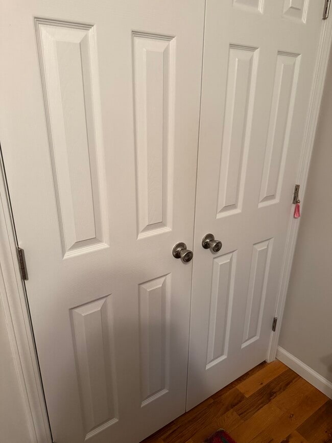 Building Photo - 118 Tarpon Trail SE