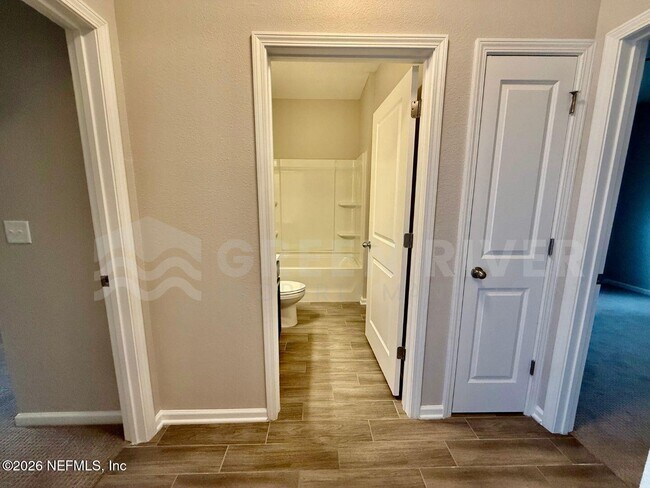 Foto del edificio - 2966 Firethorn Ave