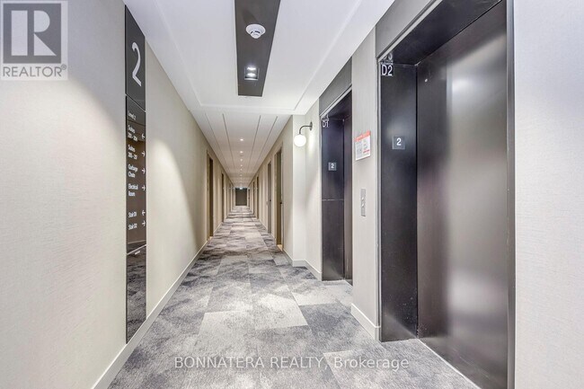 Photo du bâtiment - 720 Whitlock Ave