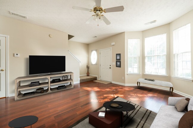 Building Photo - 6057 Camden Forrest Dr
