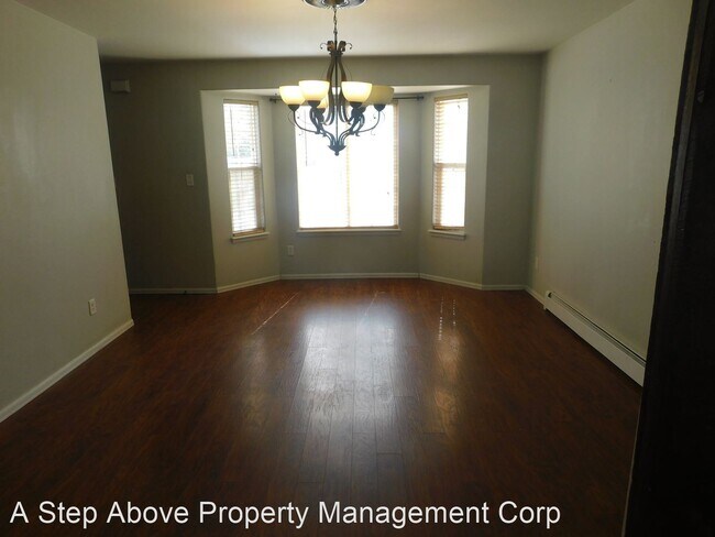 Foto del edificio - 4 br, 2.5 bath House - 638 1/2 Brooks Court
