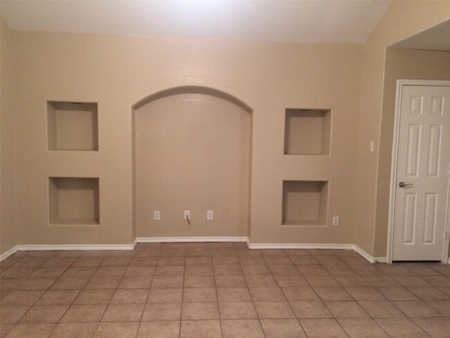 Foto del edificio - 18830 Reynolds Park Dr