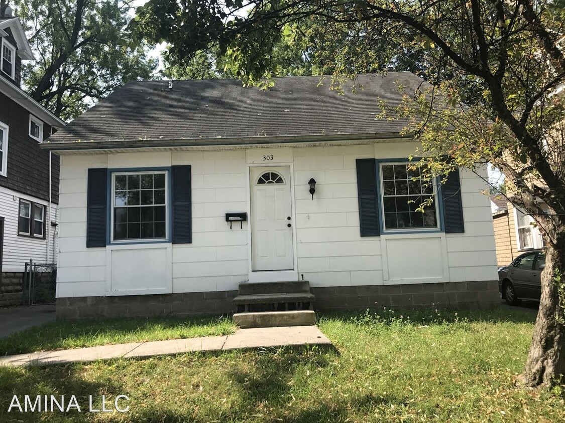 Primary Photo - 4 br, 1.5 bath House - 303 Knickerbocker Ave