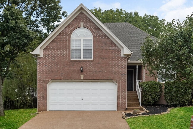 Building Photo - 504 Parrish Way