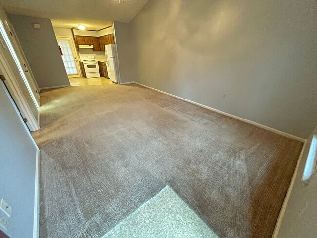 Foto del edificio - 329 Broad St. #2