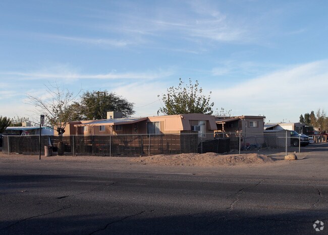 Building Photo - Aztec Mobile Park