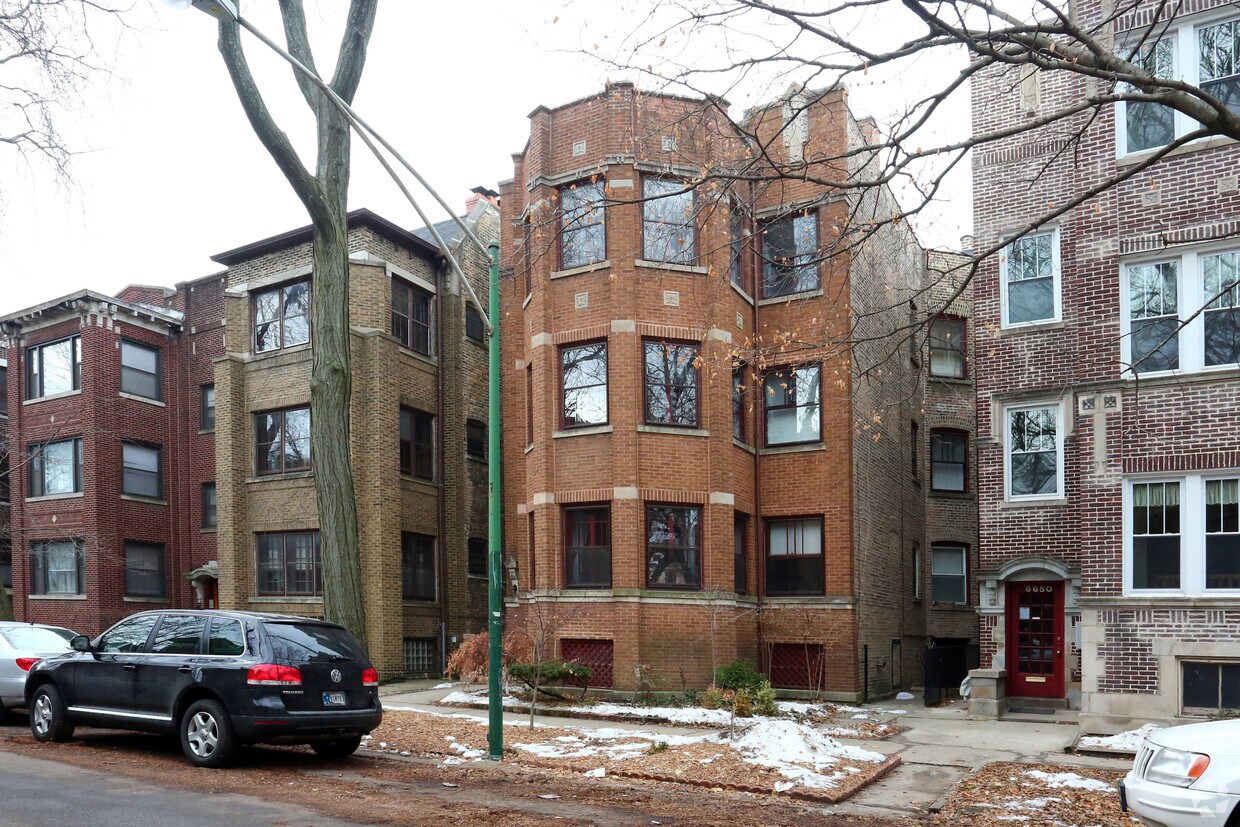 Primary Photo - 6648 N Newgard Ave