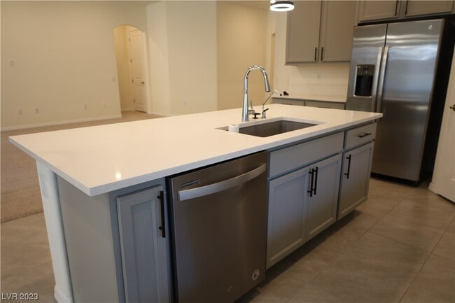 Building Photo - 45 Desert Juniper Ln